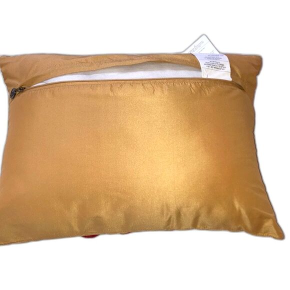 PIER 1 Concentric Circles Applique Decorative Accent Pillow 18 x 12 x 4 inches - Picture 5 of 12